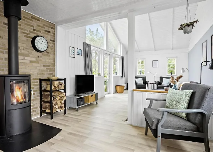 4 Bedroom Lovely In Vestervig